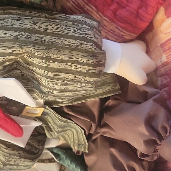 Thanksgiving Hand-sewn Turkey couple - Picture 8 of 11